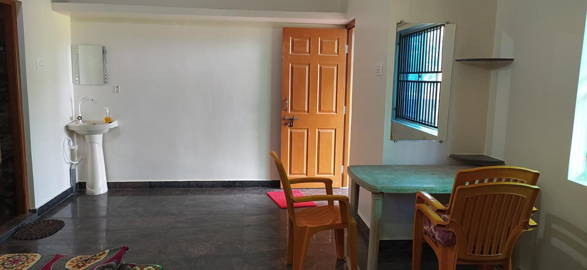 Ratnakar Arundekar Home Stay In Beach Side Ac Room Gokarna  Esterno foto