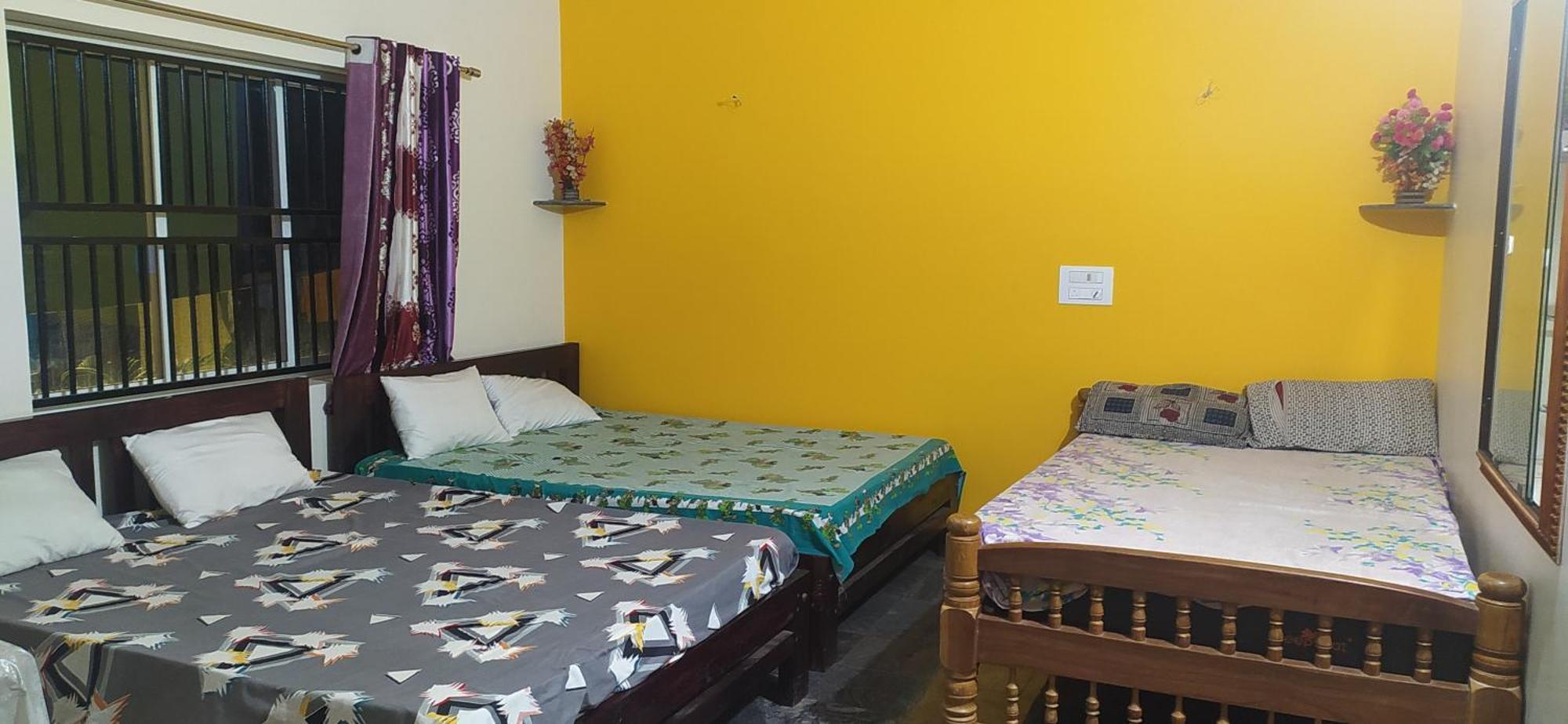 Ratnakar Arundekar Home Stay In Beach Side Ac Room Gokarna  Esterno foto